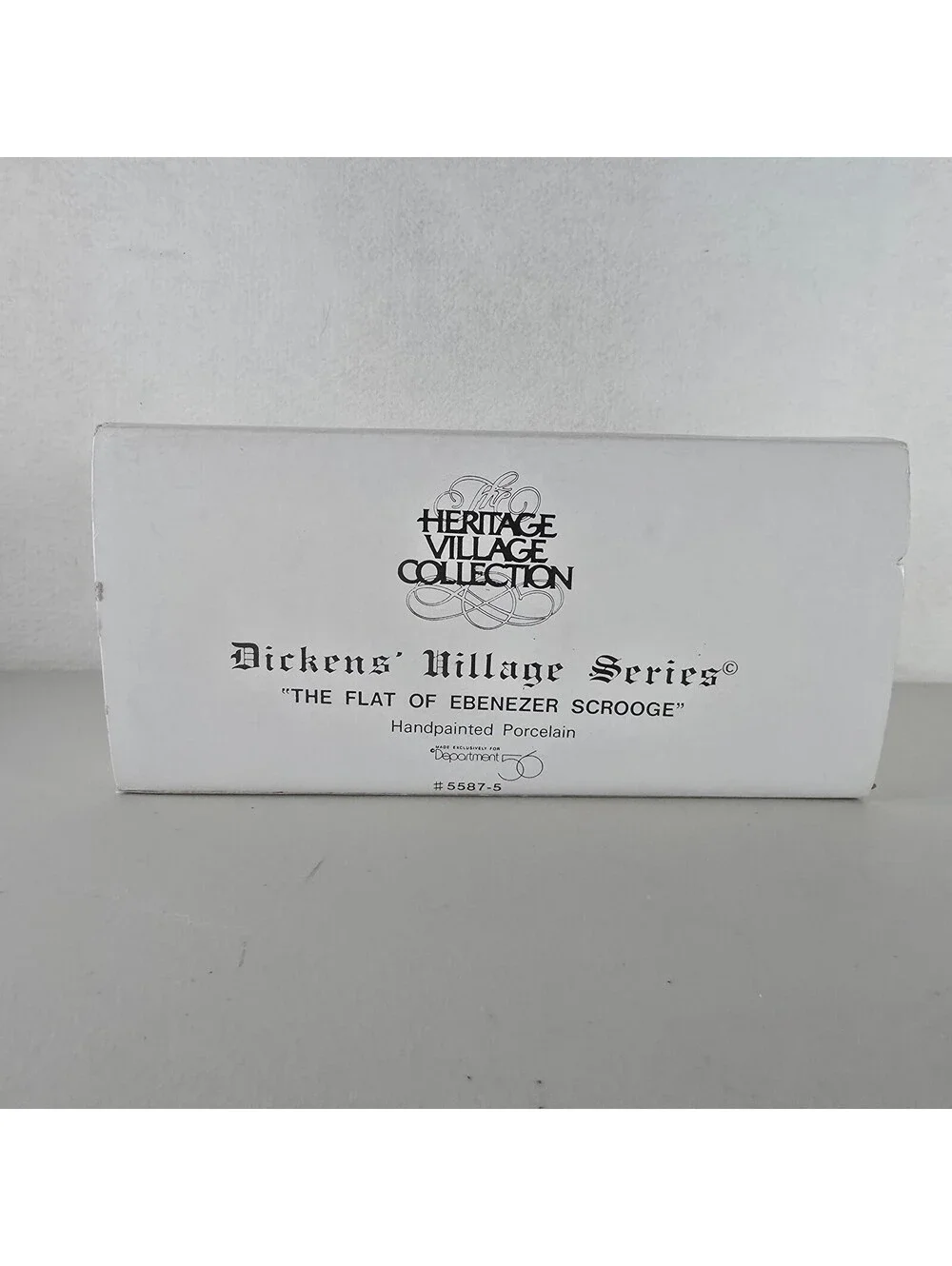 Dept 56 The Flat of Ebenezer Scrooge 5587-5 Dickens Village Series Heritage VTG